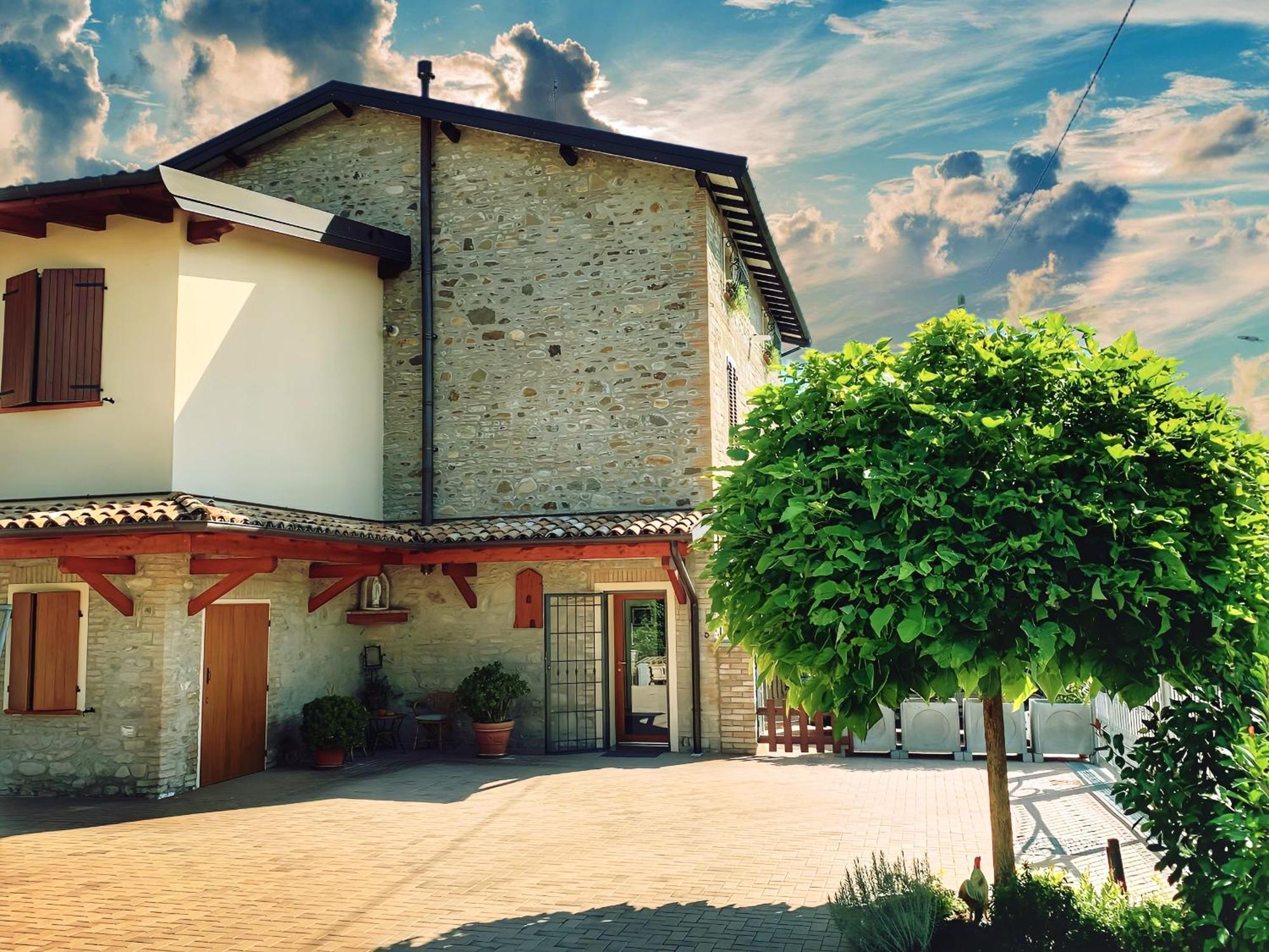 Casa Due Marie Marano Sul Panaro Hotel Exterior photo